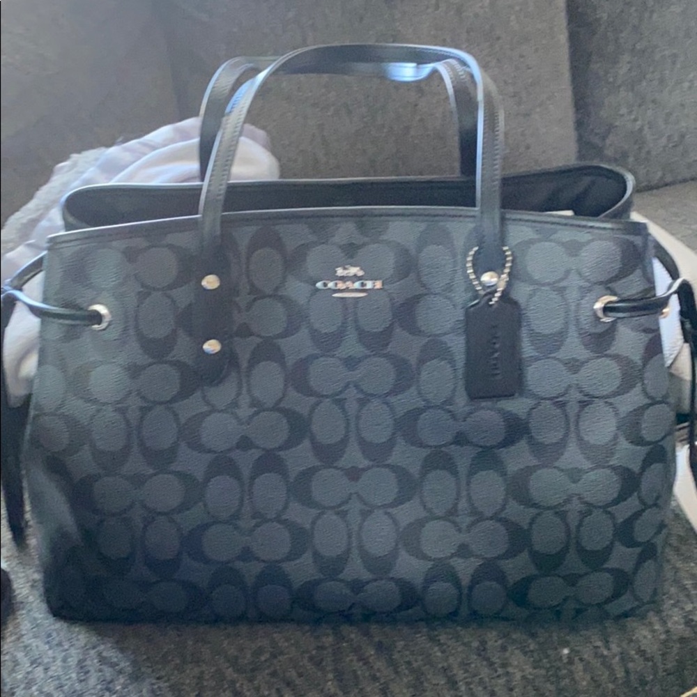 Brand new COACH carryall purse